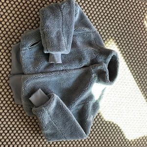Alo fuzzy coat - size medium - comfy and adorable - like new